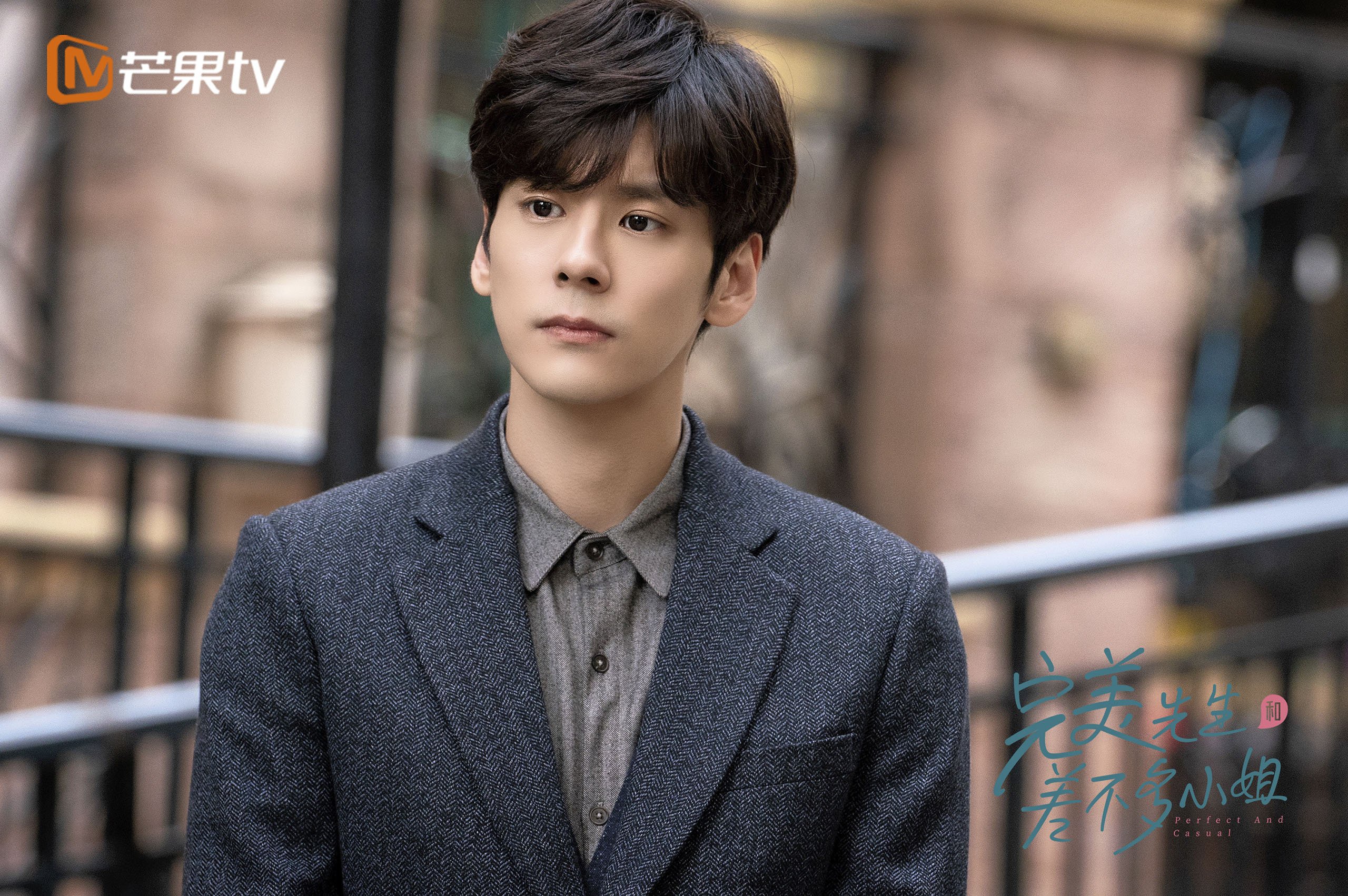 开云官方-乔·莫伊：全黑队的前锋巨人，scrum核心的强力支柱，乔乔莫伊斯三部曲