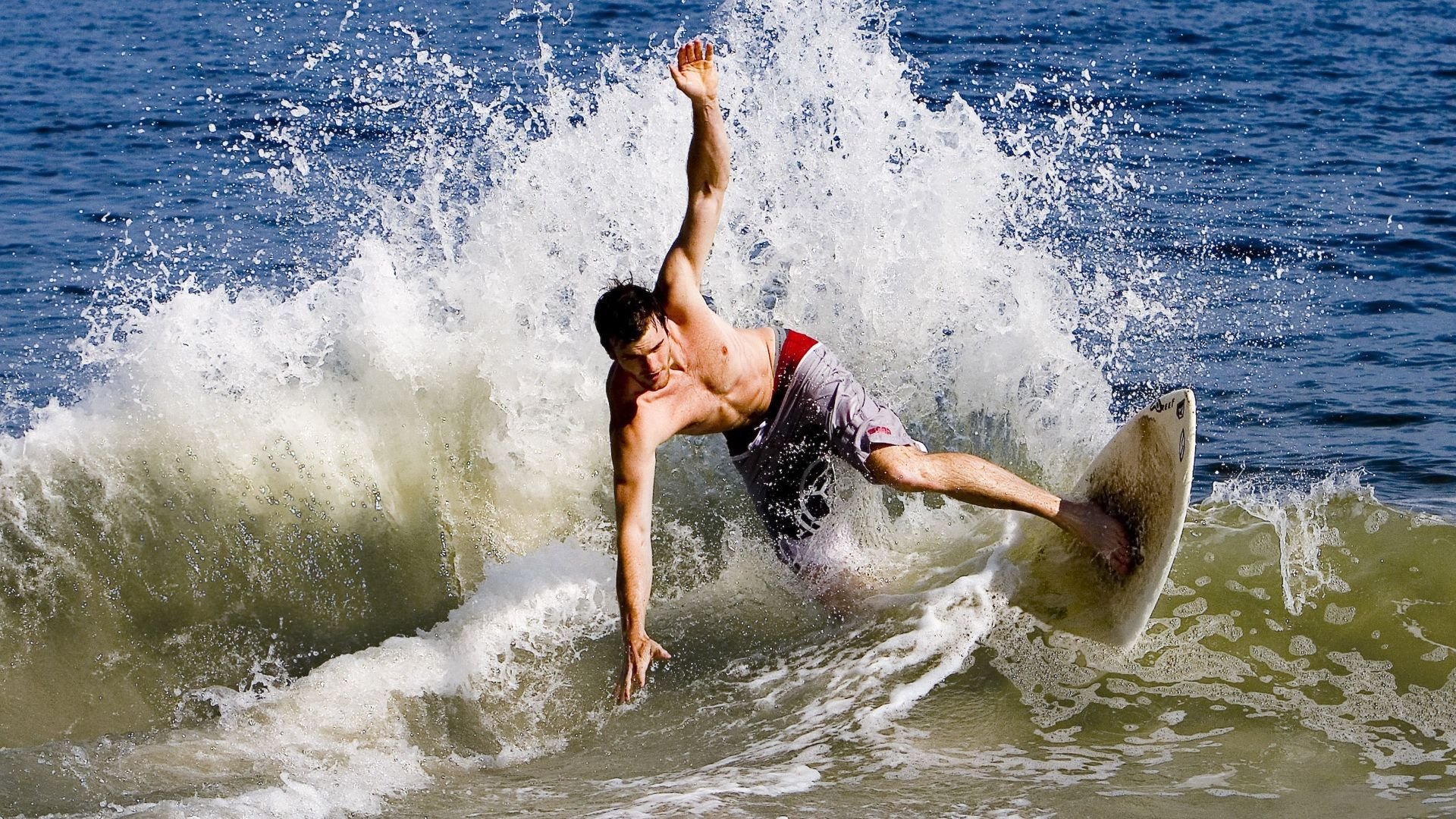 校园体育文化活动的社会影响研究，校园体育文化对大学生的影响是什么